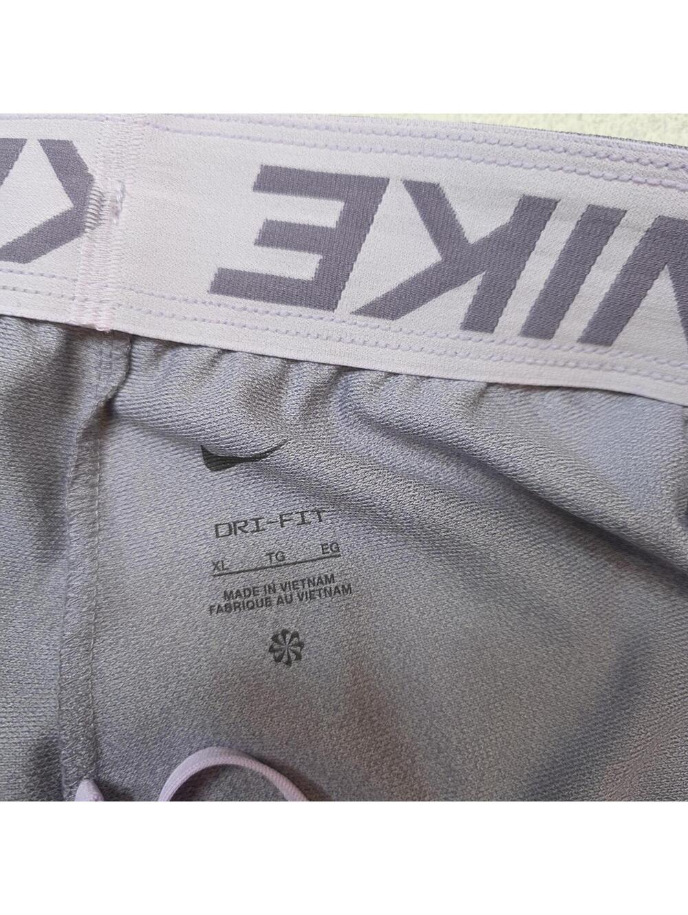 Nike Dri-FIT Women's XL Heather Purple Athletic Training Shorts- XL - Picture 7 of 7